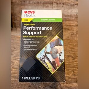 🌙 B166 CVS Health adjustable performance support for the knee